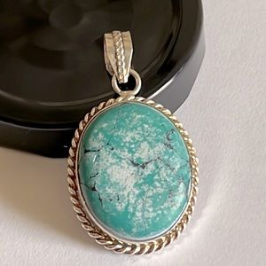 925. Sterling Silver Natural Stone Pendant